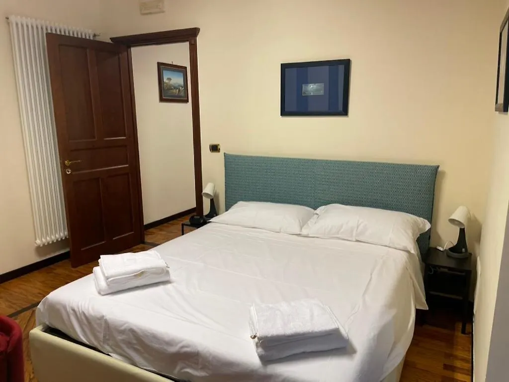 Caravaggio Apartment Naples 0*,  Italy