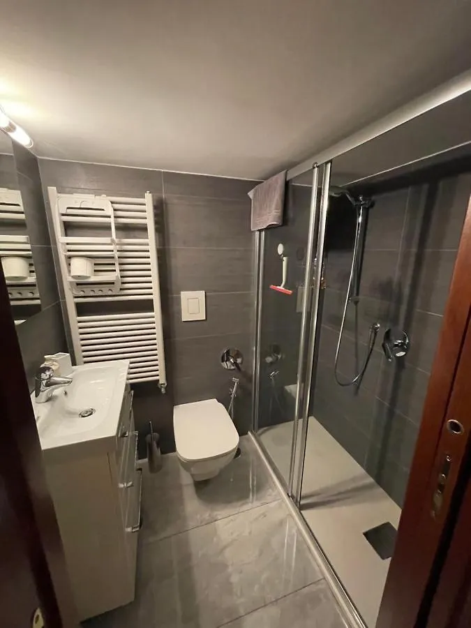Caravaggio Apartment Naples